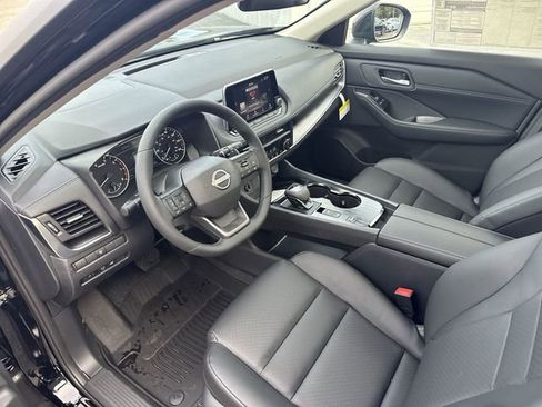 New 2026 Nissan Rogue SV w/ SV Premium Package image 16