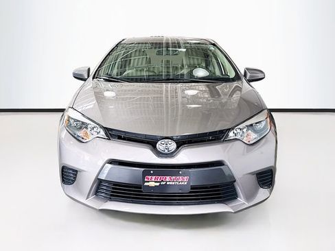 Used 2015 Toyota Corolla LE FWD image 4