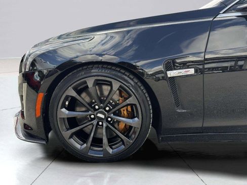 Used 2019 Cadillac CTS V w/ Luxury Package image 59