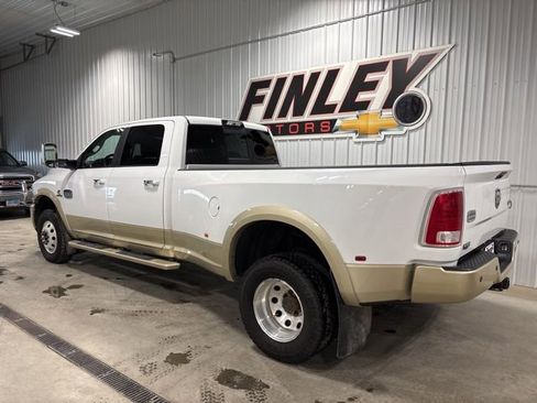 Used 2014 RAM 3500 Laramie Longhorn w/ Cold Weather Group image 9