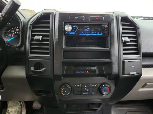 Used 2016 Ford F150 XL RWD image 17