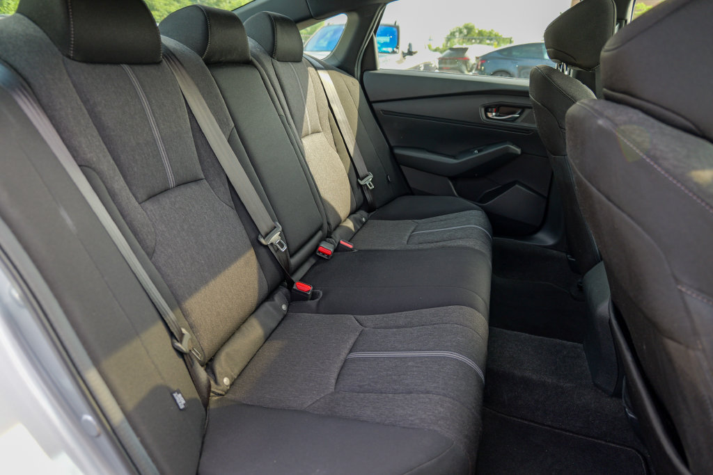 Used 2023 Honda Accord Sport image 32