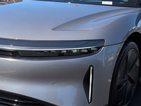 Used 2024 Lucid Air Touring image 6