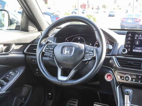 Used 2022 Honda Accord Sport image 19