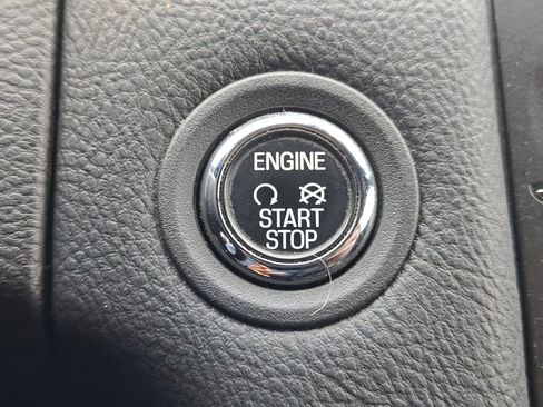 Used 2015 Ford Taurus SEL w/ Equipment Group 201A image 26