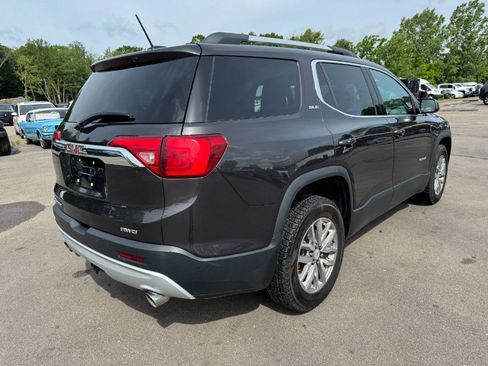 Used 2017 GMC Acadia SLE AWD/4WD image 5