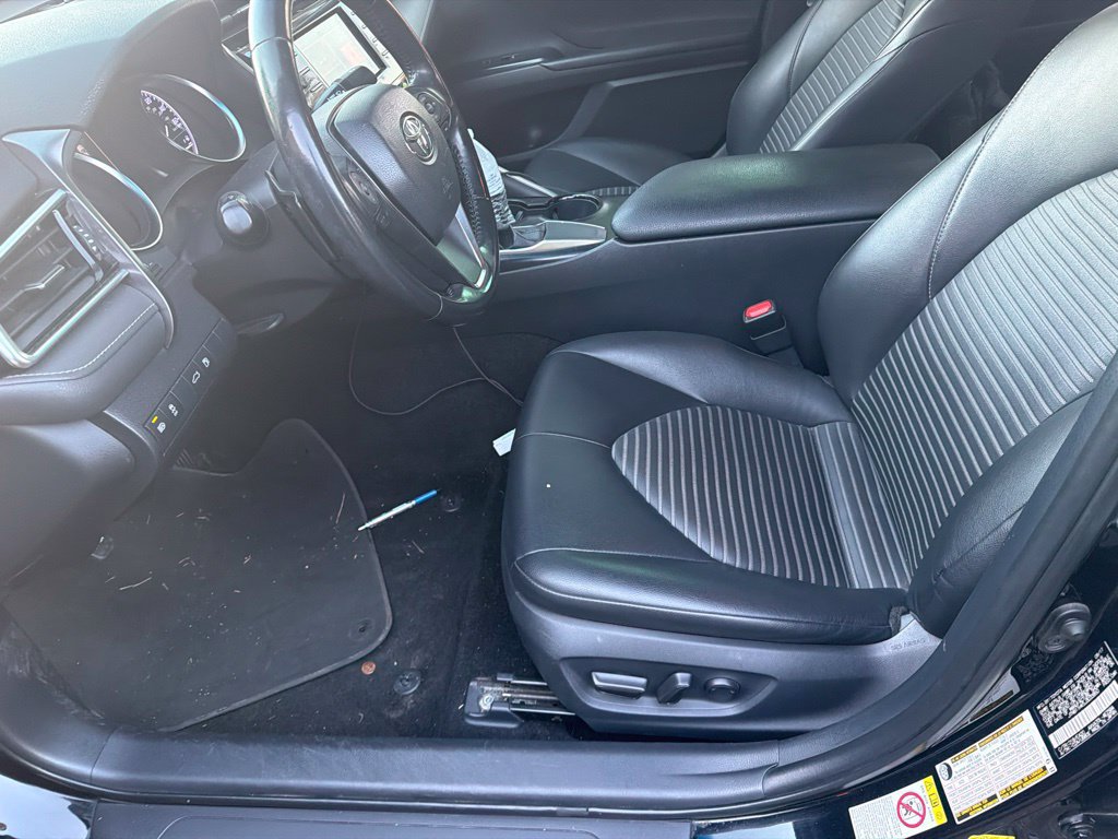 Used 2018 Toyota Camry SE FWD image 10