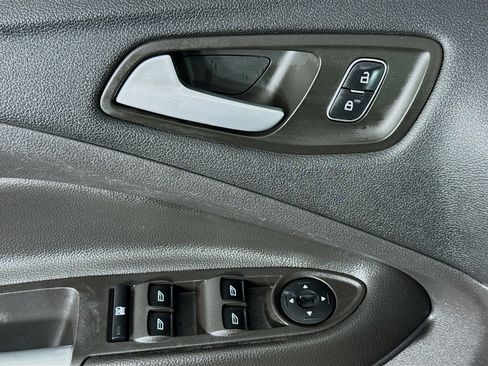 Used 2018 Ford Escape SE image 22