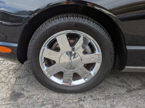 Used 2002 Ford Thunderbird RWD image 52