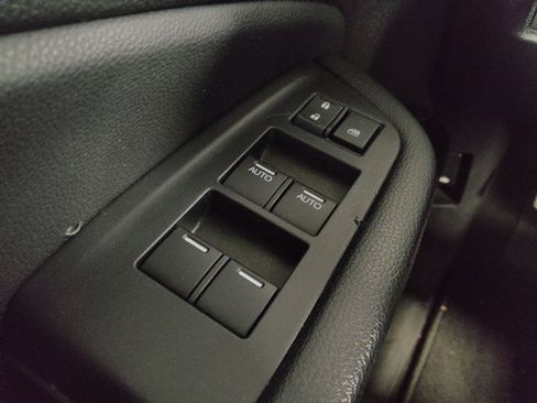 Used 2017 Honda Pilot Elite image 27