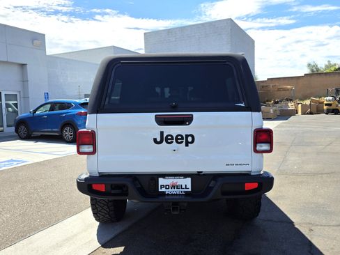 Certified 2025 Jeep Gladiator Sport AWD/4WD image 4