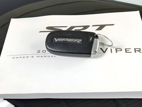 Used 2013 SRT Viper GTS image 40