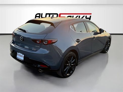 Used 2021 MAZDA MAZDA3 s image 7
