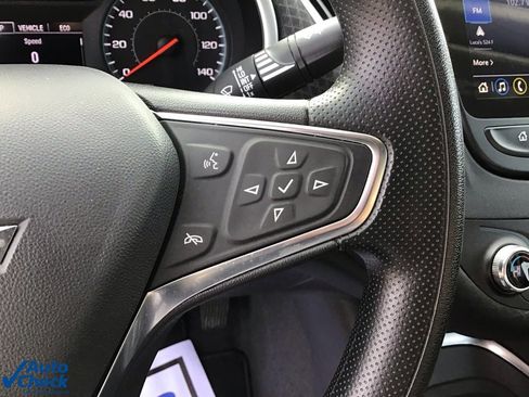 Used 2023 Chevrolet Malibu LT image 34