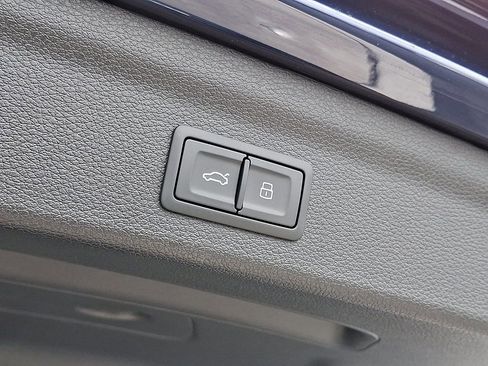 New 2025 Audi Q3 2.0T Premium Plus image 22