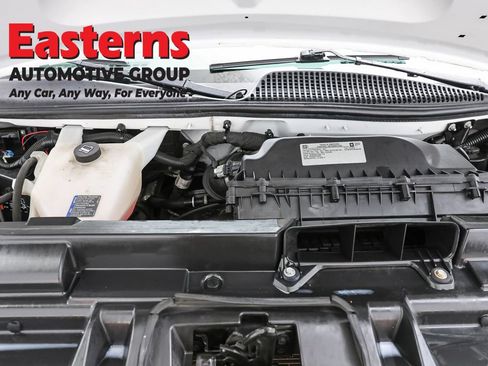 Used 2021 Chevrolet Express 2500 w/ Driver Convenience Package RWD image 7
