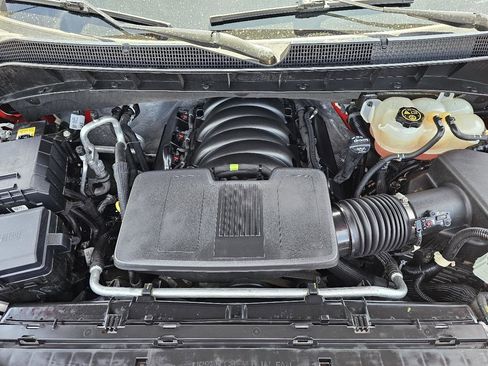 Used 2022 Chevrolet Silverado 1500 LT AWD/4WD image 14