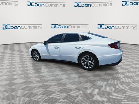 Used 2023 Hyundai Sonata SEL w/ Cargo Package FWD image 6