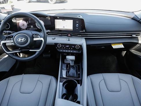 New 2026 Hyundai Elantra Limited FWD image 12