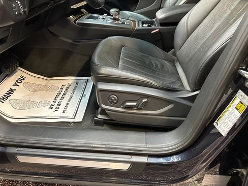 Used 2018 Audi Q5 2.0T Premium Plus AWD/4WD image 18