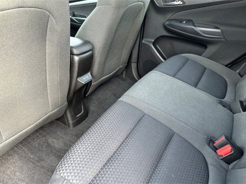 Certified 2022 Chevrolet Bolt EUV LT w/ Comfort Package image 16