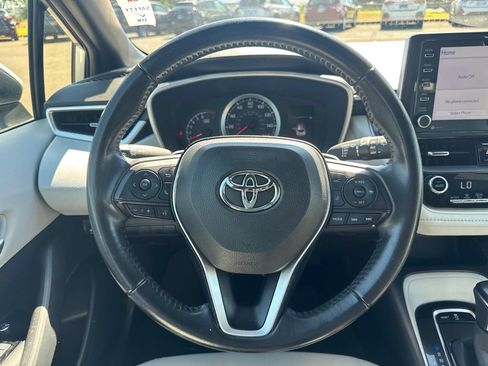 Used 2021 Toyota Corolla SE FWD image 21
