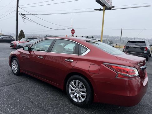 Used 2014 Nissan Altima 2.5 S image 7