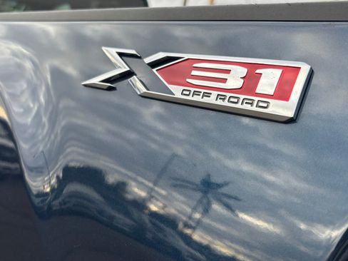 Used 2021 GMC Sierra 2500 SLE image 17