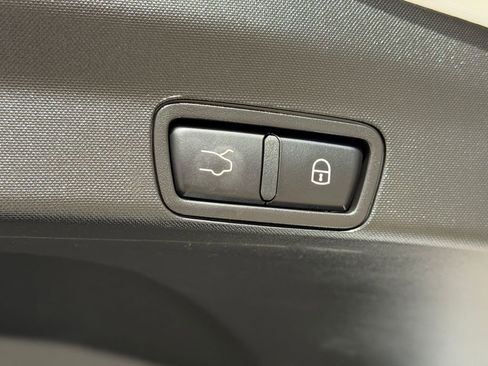 Used 2022 Alfa Romeo Stelvio Sprint image 29