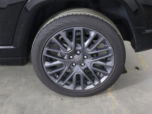 Used 2024 Jeep Compass Limited w/ High Altitude Package image 51