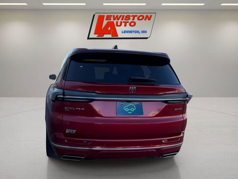 Certified 2025 Buick Enclave Avenir image 7