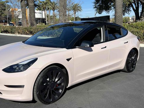 Used 2023 Tesla Model 3 Performance image 36