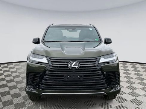 Used 2025 Lexus LX 700h Overtrail image 6
