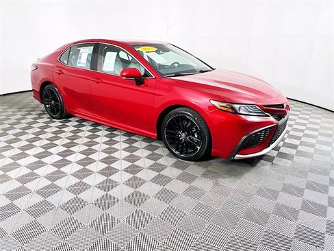 Used 2023 Toyota Camry XSE image 1