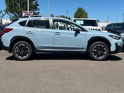 Used 2021 Subaru Crosstrek 2.0i Premium w/ Moonroof Package AWD/4WD image 3