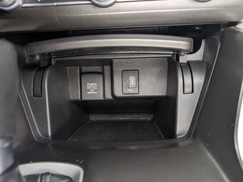 Used 2018 Honda Accord LX image 26