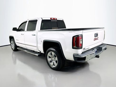 Used 2018 GMC Sierra 1500 SLT w/ Enhanced Driver Alert Package image 5