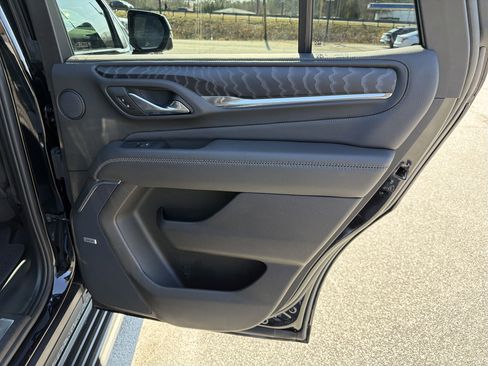 Used 2023 GMC Yukon Denali image 20