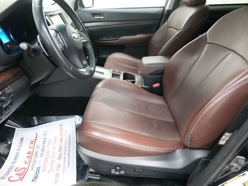 Used 2013 Subaru Outback 3.6R Limited w/ Special Appearance Pkg image 16