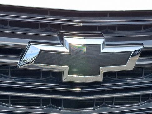 Used 2023 Chevrolet Traverse LT w/ Midnight/Sport Edition AWD/4WD image 28