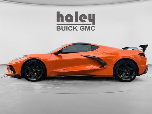 Used 2023 Chevrolet Corvette Stingray Preferred Cpe RWD image 2