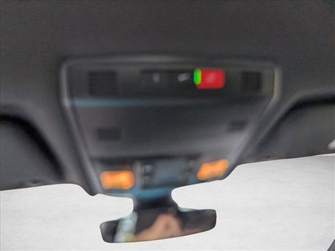 Used 2024 Volkswagen Jetta Sport image 16