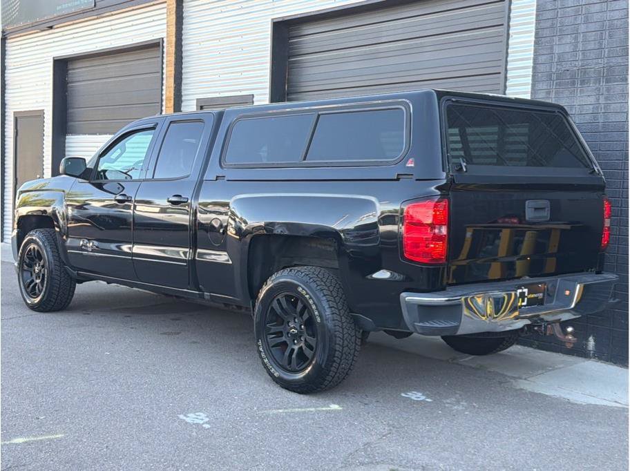 Used 2017 Chevrolet Silverado 1500 LT w/ All Star Edition AWD/4WD image 7