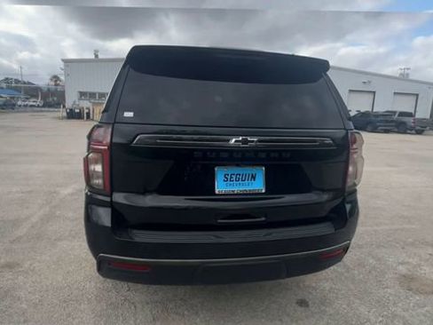Certified 2021 Chevrolet Suburban Z71 w/ Z71 Off-Road Package image 7