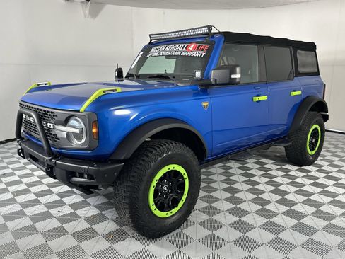 Used 2022 Ford Bronco Badlands AWD/4WD image 4