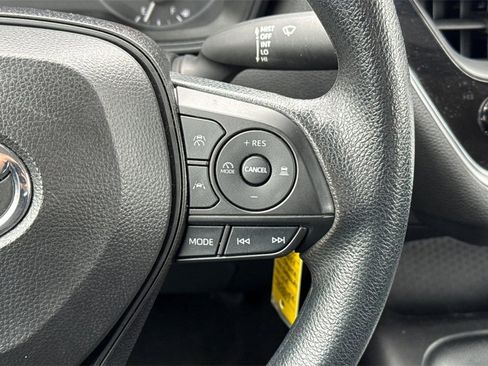 Used 2024 Toyota Corolla LE image 32