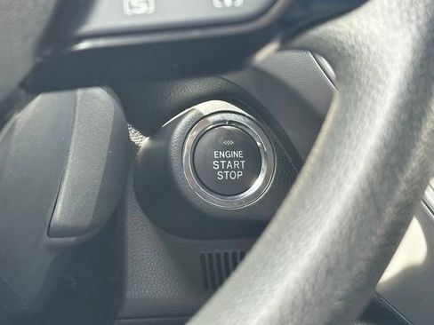 Used 2025 Subaru Crosstrek 2.5i Premium AWD/4WD image 18