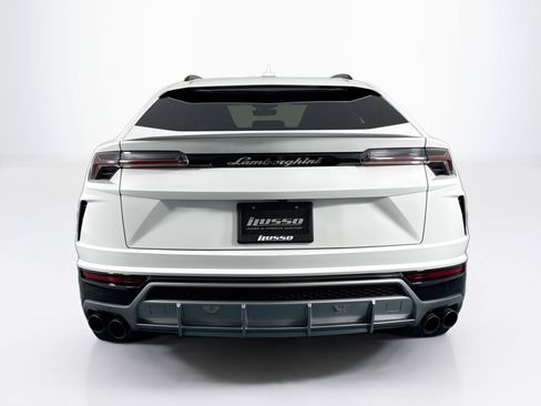 Used 2021 Lamborghini Urus AWD/4WD image 6