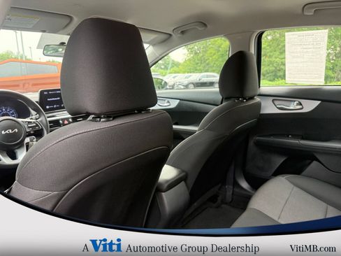 Used 2024 Kia Forte LXS w/ LXS Technology Package FWD image 20