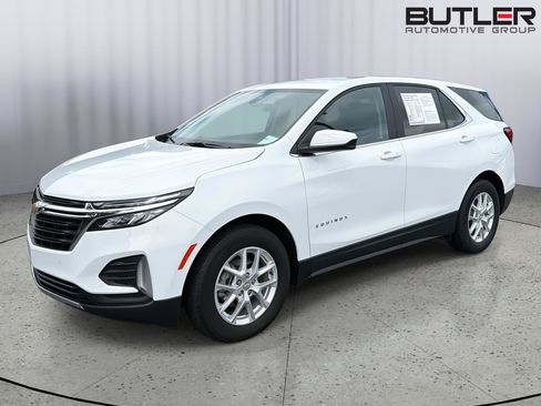 Used 2023 Chevrolet Equinox LT FWD image 1